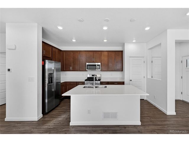 3287 N Duquesne Way, Aurora, CO 80019