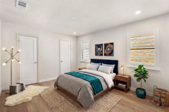 1516 Oak Vista Drive, Dallas, TX 75232