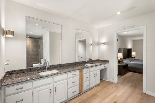 1516 Oak Vista Drive, Dallas, TX 75232