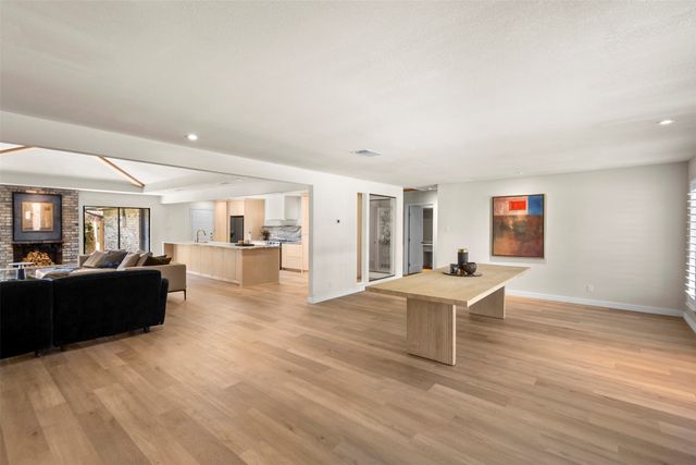 1516 Oak Vista Drive, Dallas, TX 75232