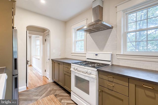 3210 JUNEAU PL, Baltimore, MD 21214