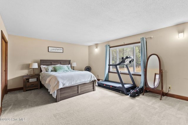 730 Slocomb Road, Fayetteville, NC 28311