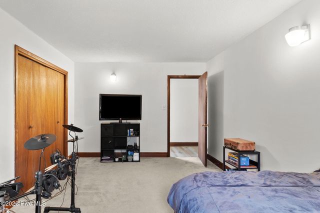 730 Slocomb Road, Fayetteville, NC 28311