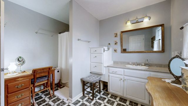 3883 Dobbins Pike, Portland, TN 37148