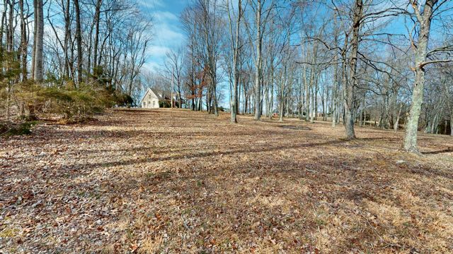 3883 Dobbins Pike, Portland, TN 37148