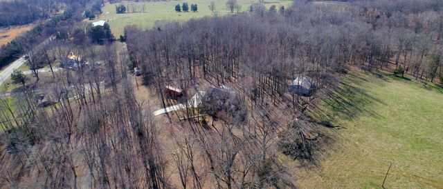 3883 Dobbins Pike, Portland, TN 37148