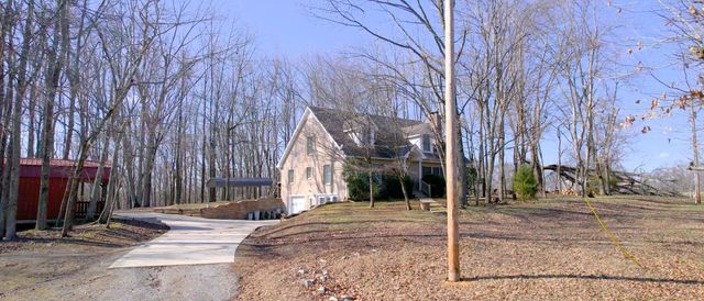 3883 Dobbins Pike, Portland, TN 37148