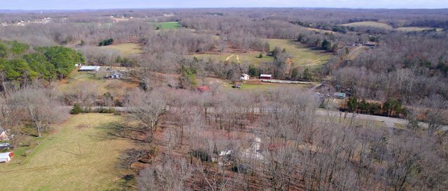 3883 Dobbins Pike, Portland, TN 37148