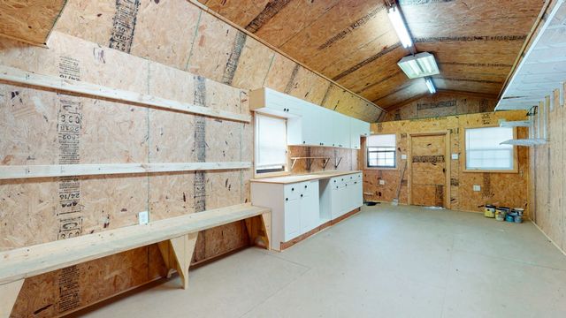 3883 Dobbins Pike, Portland, TN 37148