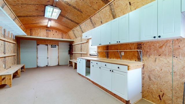 3883 Dobbins Pike, Portland, TN 37148