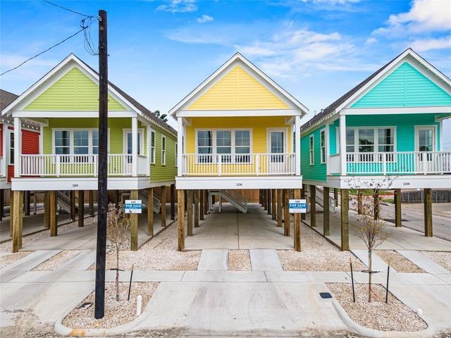 1106 62nd St, Galveston, TX 77551