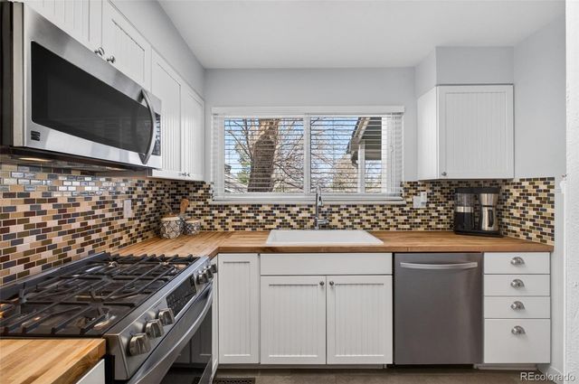 8352 W 90th Avenue, Broomfield, CO 80021