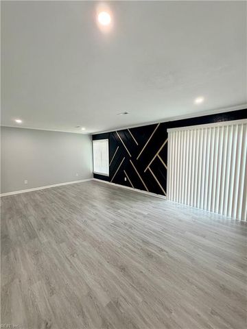 3683 Ship Chandlers WHRF, Virginia Beach, VA 23453