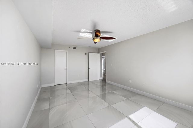 16590 NE 26th Avenue 502, North Miami Beach, FL 33160
