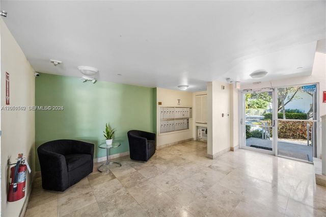 16590 NE 26th Avenue 502, North Miami Beach, FL 33160