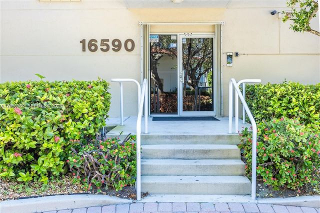 16590 NE 26th Avenue 502, North Miami Beach, FL 33160
