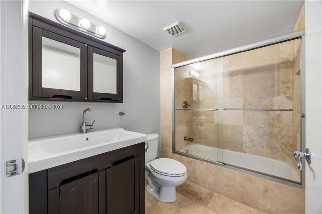 16590 NE 26th Avenue 502, North Miami Beach, FL 33160