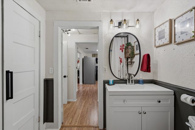 15853 State Highway 80, Edgewood, TX 75117