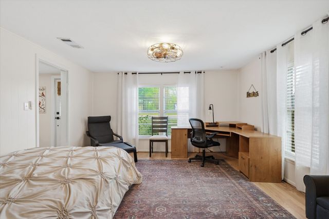 15853 State Highway 80, Edgewood, TX 75117