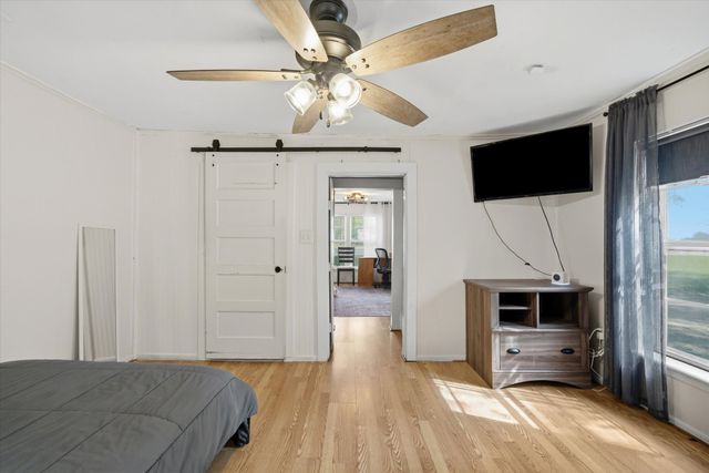 15853 State Highway 80, Edgewood, TX 75117