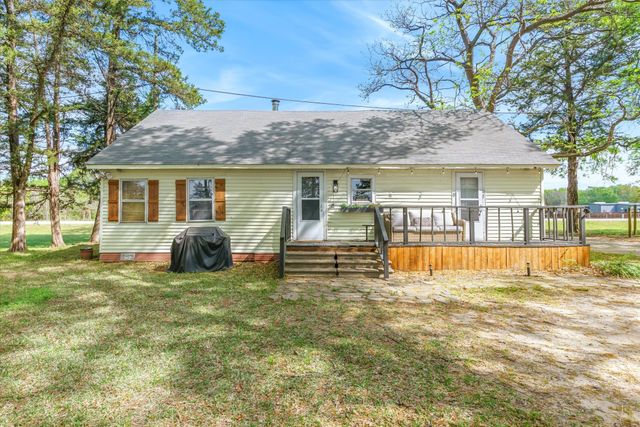 15853 State Highway 80, Edgewood, TX 75117