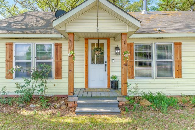 15853 State Highway 80, Edgewood, TX 75117