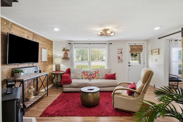 15853 State Highway 80, Edgewood, TX 75117