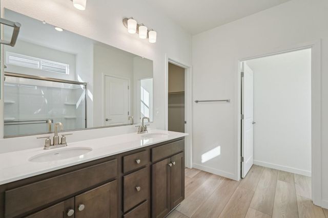 10324 W Hema Way, Elk Grove, CA 95757