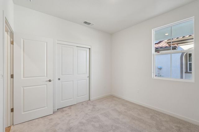 10324 W Hema Way, Elk Grove, CA 95757