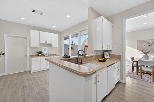 6035 Bryce Way, Rocklin, CA 95677