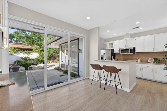 6035 Bryce Way, Rocklin, CA 95677