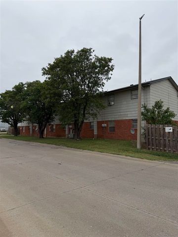 2007 Lindy Ave, Lawton, OK 73507
