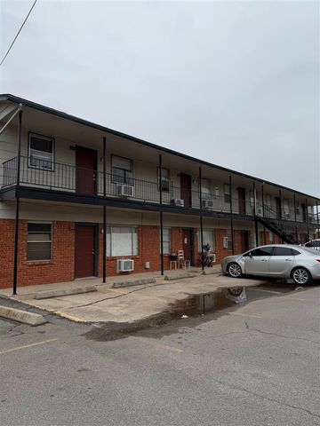 2007 Lindy Ave, Lawton, OK 73507