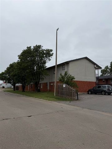 2007 Lindy Ave, Lawton, OK 73507
