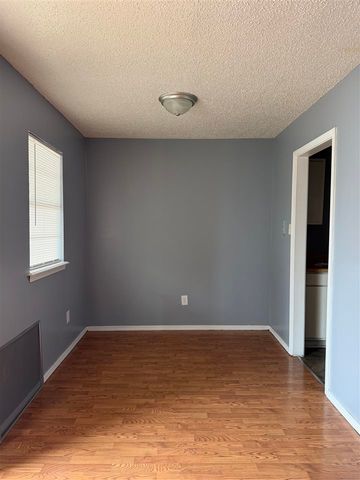 2007 Lindy Ave, Lawton, OK 73507