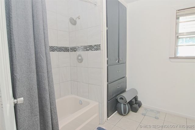 74983 S 320 Road, Wagoner, OK 74467