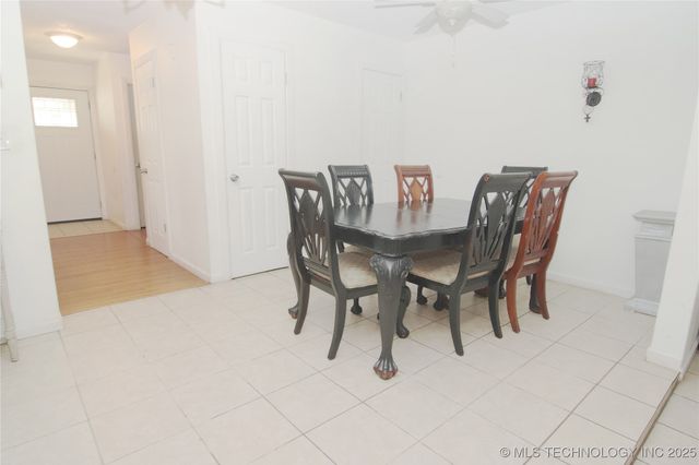 74983 S 320 Road, Wagoner, OK 74467