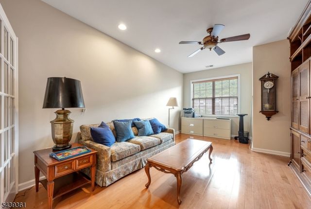 6318 Warrens Way 318, Wanaque Boro, NJ 07465
