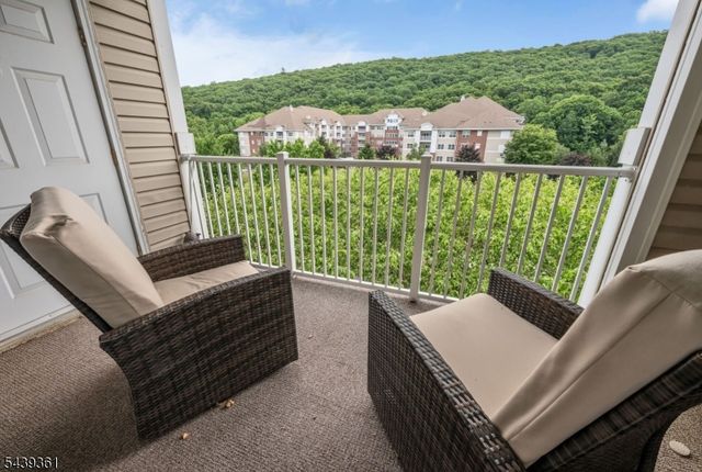 6318 Warrens Way 318, Wanaque Boro, NJ 07465