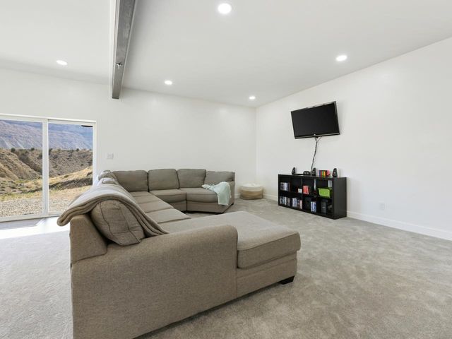 3858 Puerta Vista Court, Palisade, CO 81526