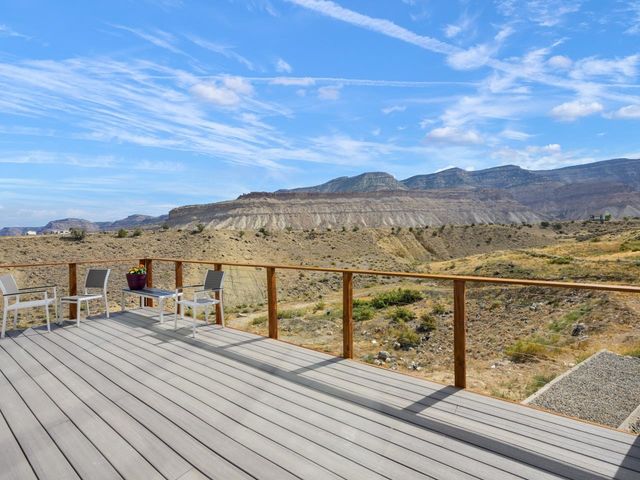 3858 Puerta Vista Court, Palisade, CO 81526