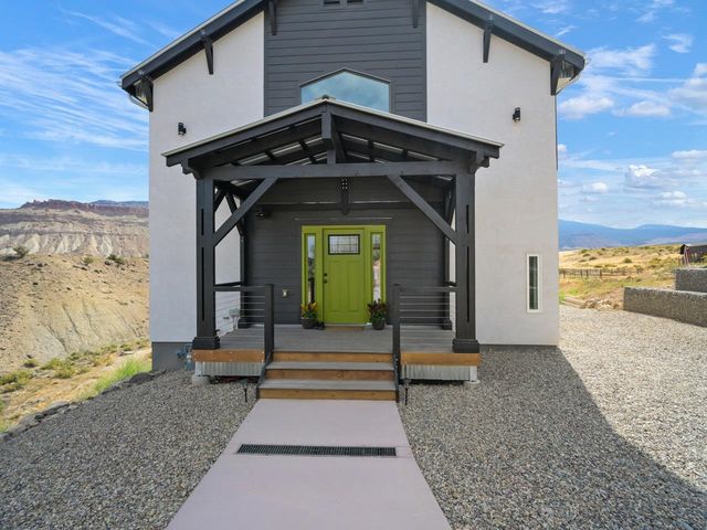 3858 Puerta Vista Court, Palisade, CO 81526