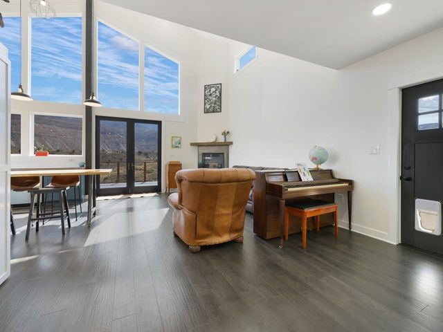 3858 Puerta Vista Court, Palisade, CO 81526