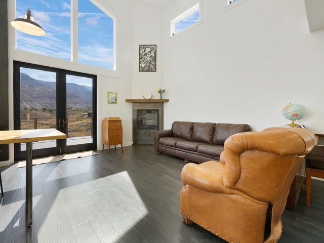 3858 Puerta Vista Court, Palisade, CO 81526