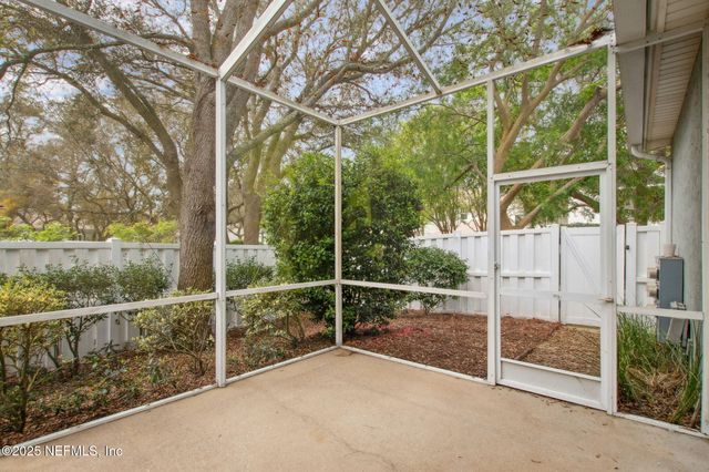 1532 RUSKIN Lane, Fernandina Beach, FL 32034