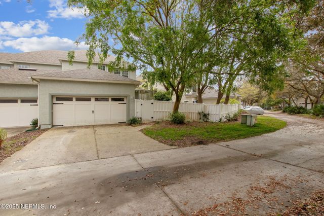 1532 RUSKIN Lane, Fernandina Beach, FL 32034