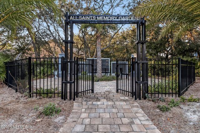 1532 RUSKIN Lane, Fernandina Beach, FL 32034