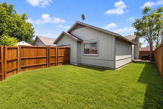 10319 Waterbury Drive, Dallas, TX 75217