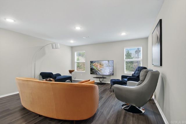 1961 Auburn Hills Drive, Benton, AR 72015