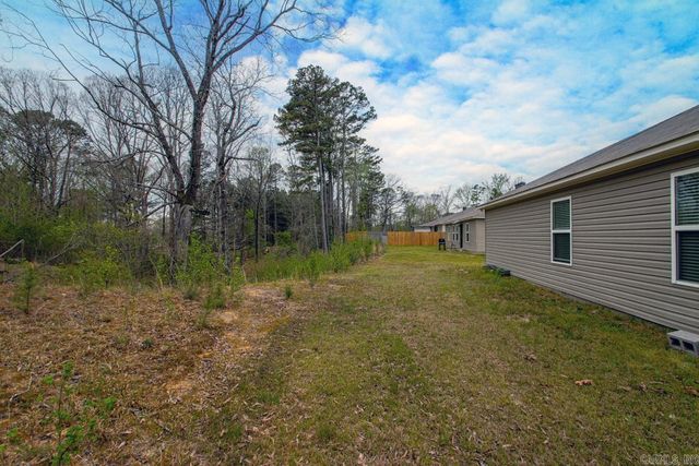 1961 Auburn Hills Drive, Benton, AR 72015